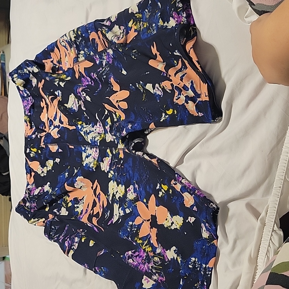 Popfit shorts with pockets